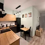 Comfortable Perfect For Remote Work By Renters