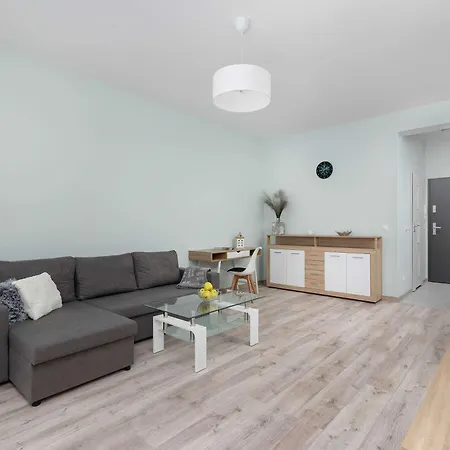 Comfortable Perfect For Remote Work By Renters