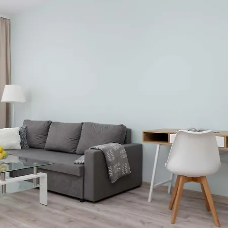 Comfortable Perfect For Remote Work By Renters Щецин
