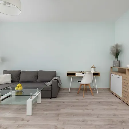 Comfortable Perfect For Remote Work By Renters