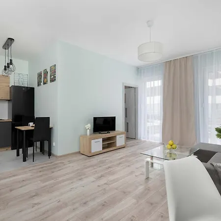 Comfortable Perfect For Remote Work By Renters Щецин